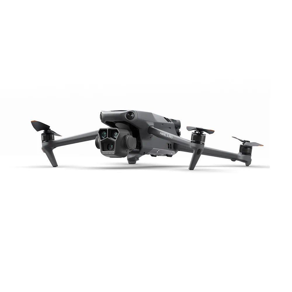 DJI-Mavic-3-Pro-Fly-More-Combo-(com tela)-DJI029